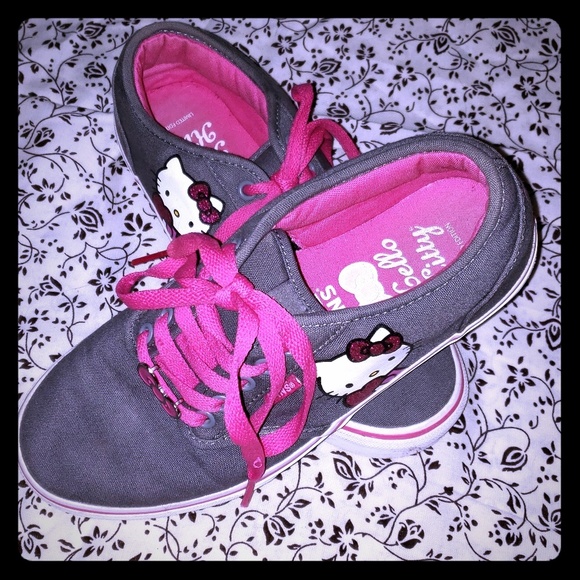 Vans Shoes - Hello Kitty Vans